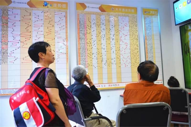 今晚必中四不像图 今天,今晚必中四不像图，揭秘彩票背后的神秘力量